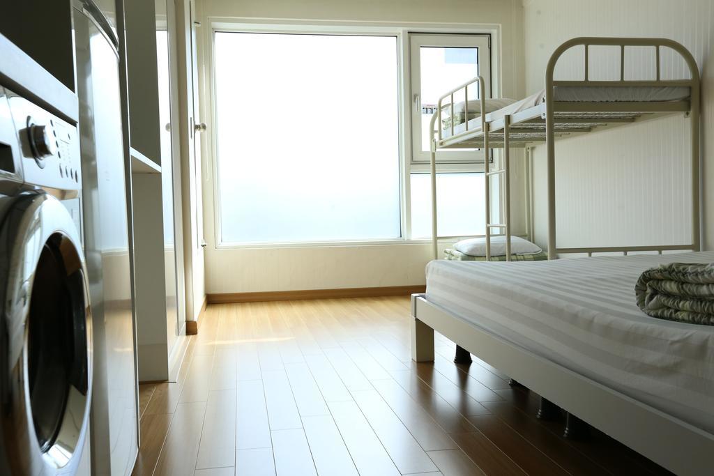 Phil House Hostel Guri Ruang foto