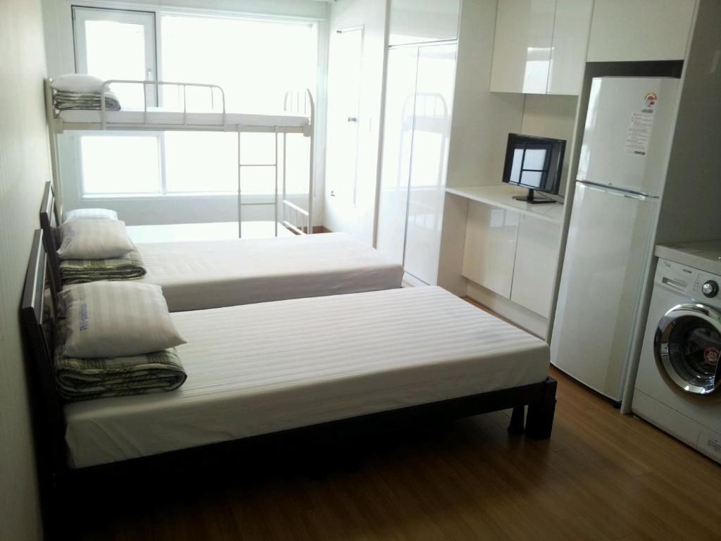 Phil House Hostel Guri Ruang foto